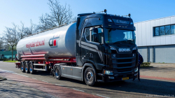 20260329-Tom-Holding-00034